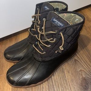 Women’s Saltwater Quilted Duck Boot Sperrys